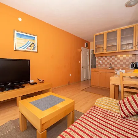 Bencun-3 By Interhome *